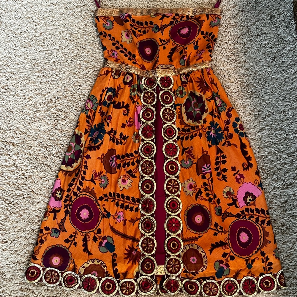 NWOT size 4 Cynthia - Cynthia Steffe